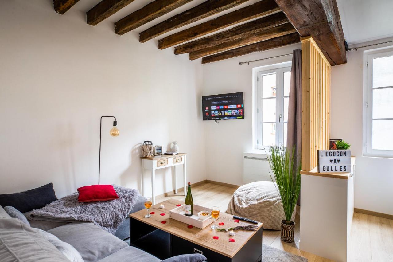Cocon A Bulles Chic Vue Cathedrale Avec Spa-Jacuzzi Chartres Eksteriør bilde