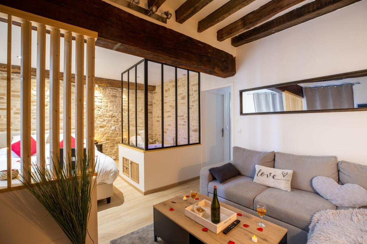 Cocon A Bulles Chic Vue Cathedrale Avec Spa-Jacuzzi Chartres Eksteriør bilde