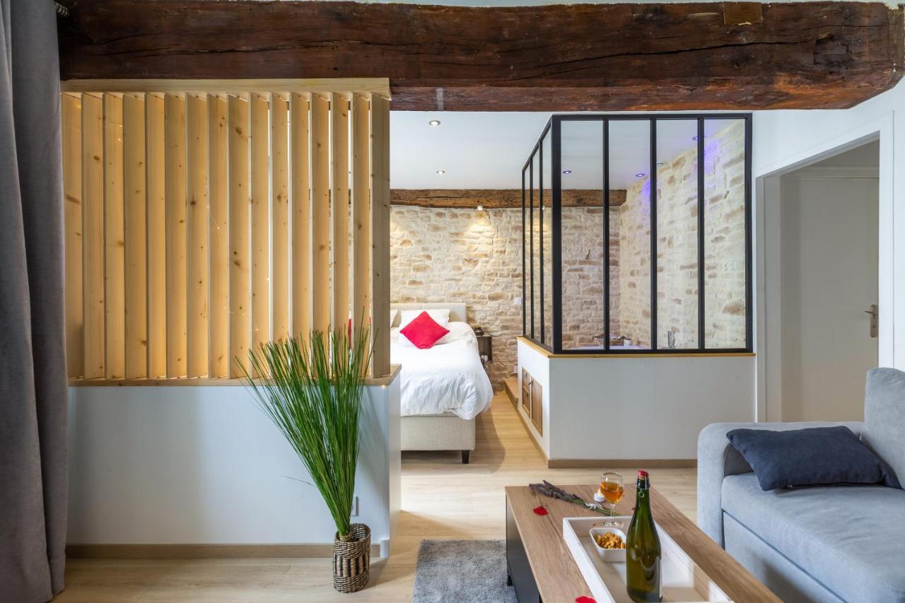 Cocon A Bulles Chic Vue Cathedrale Avec Spa-Jacuzzi Chartres Eksteriør bilde